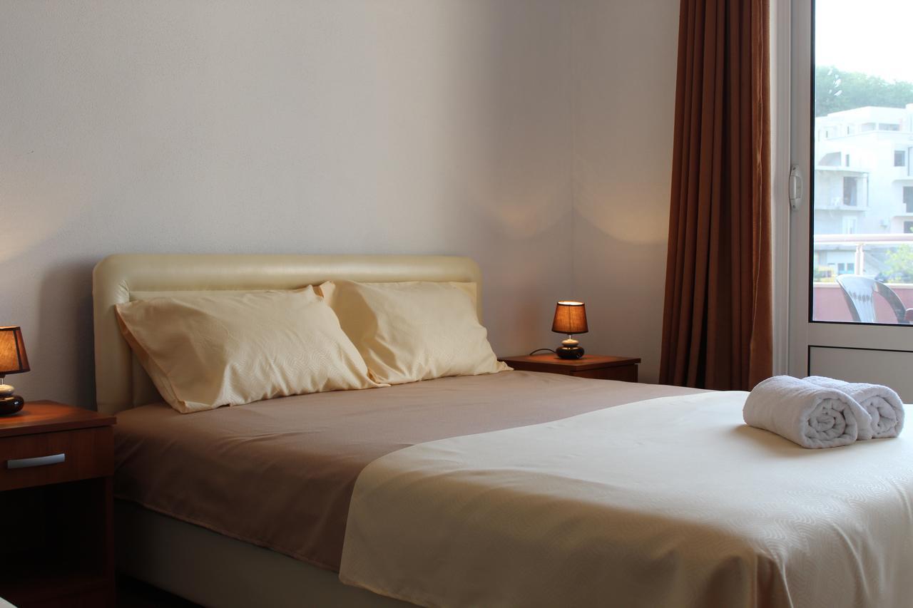 Apartments Fat E Jet - Pool & Breakfast Ulcinj Eksteriør bilde